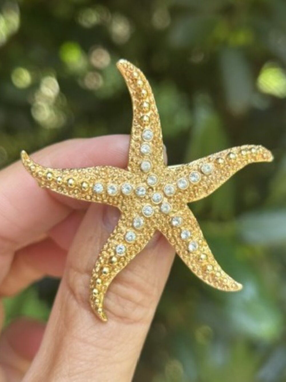 🏖️SWAROVSKI Crystal Gold Textured Starfish BROOCH